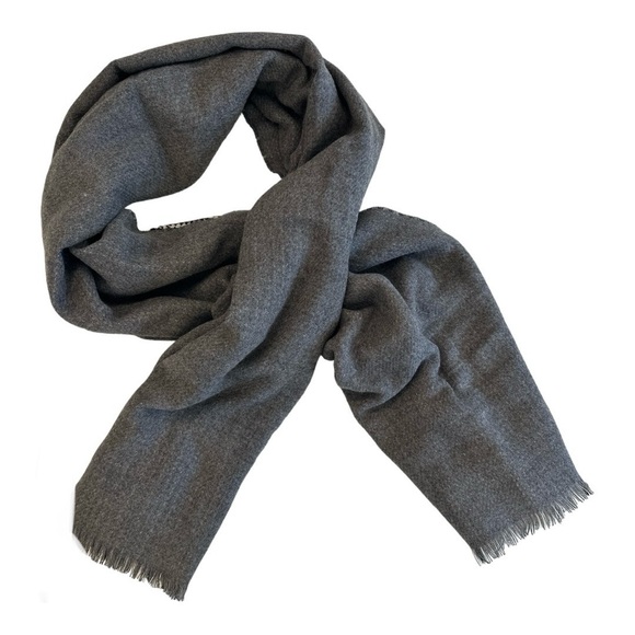 FRAAS | Black & White / Grey Reversible Blanket Wrap / Scarf - Picture 8 of 16